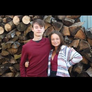 Meet your Posher, Becky